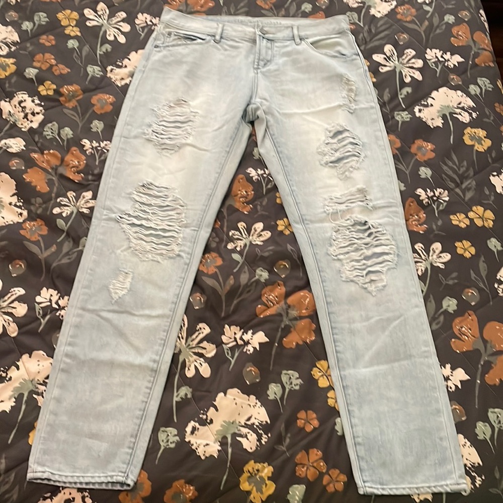 Articles Of Society Low Rise Ripped Crop Light Blue Denim Jean